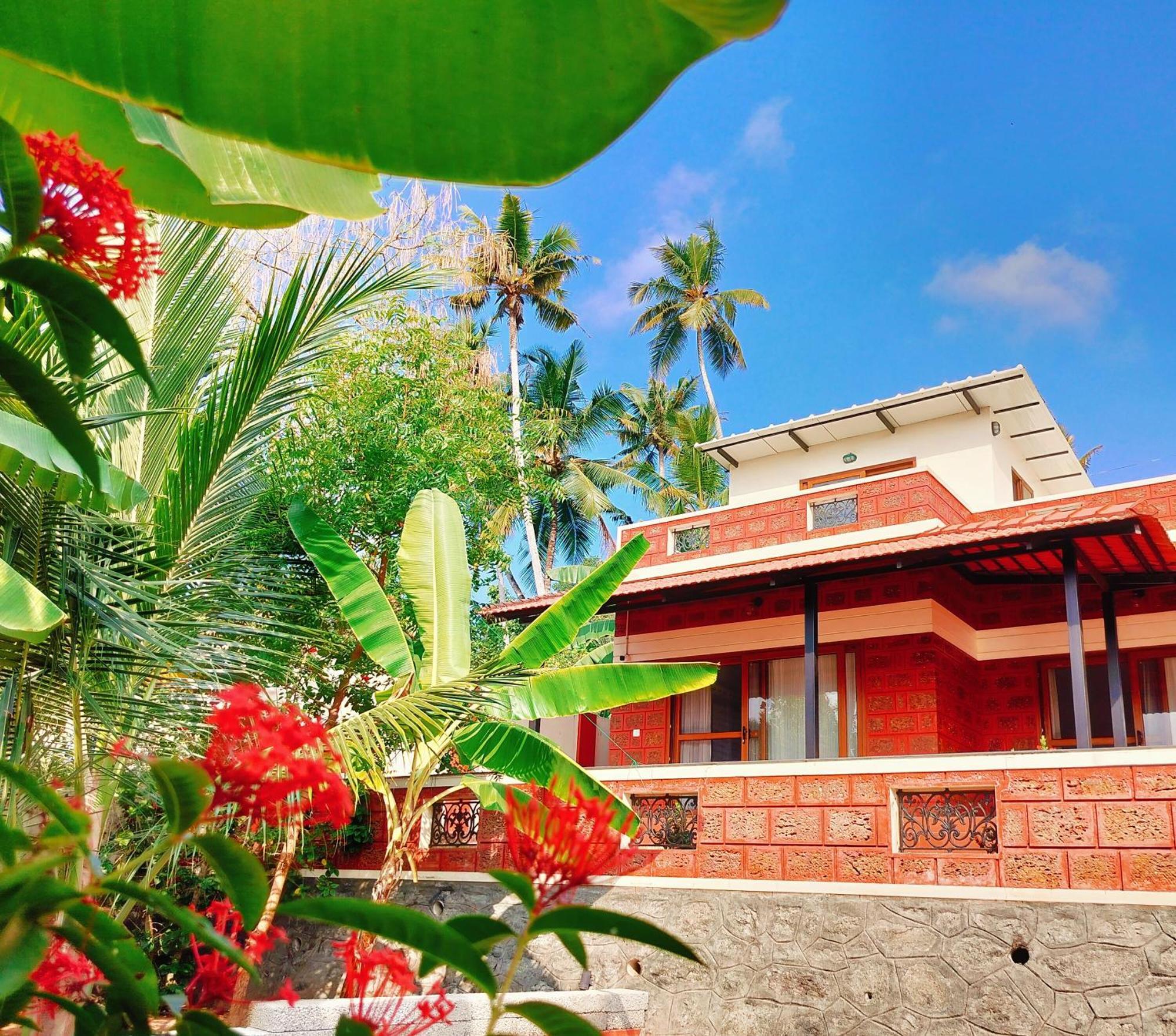 The Ixora - A Boutique Homestay فاركَالا المظهر الخارجي الصورة