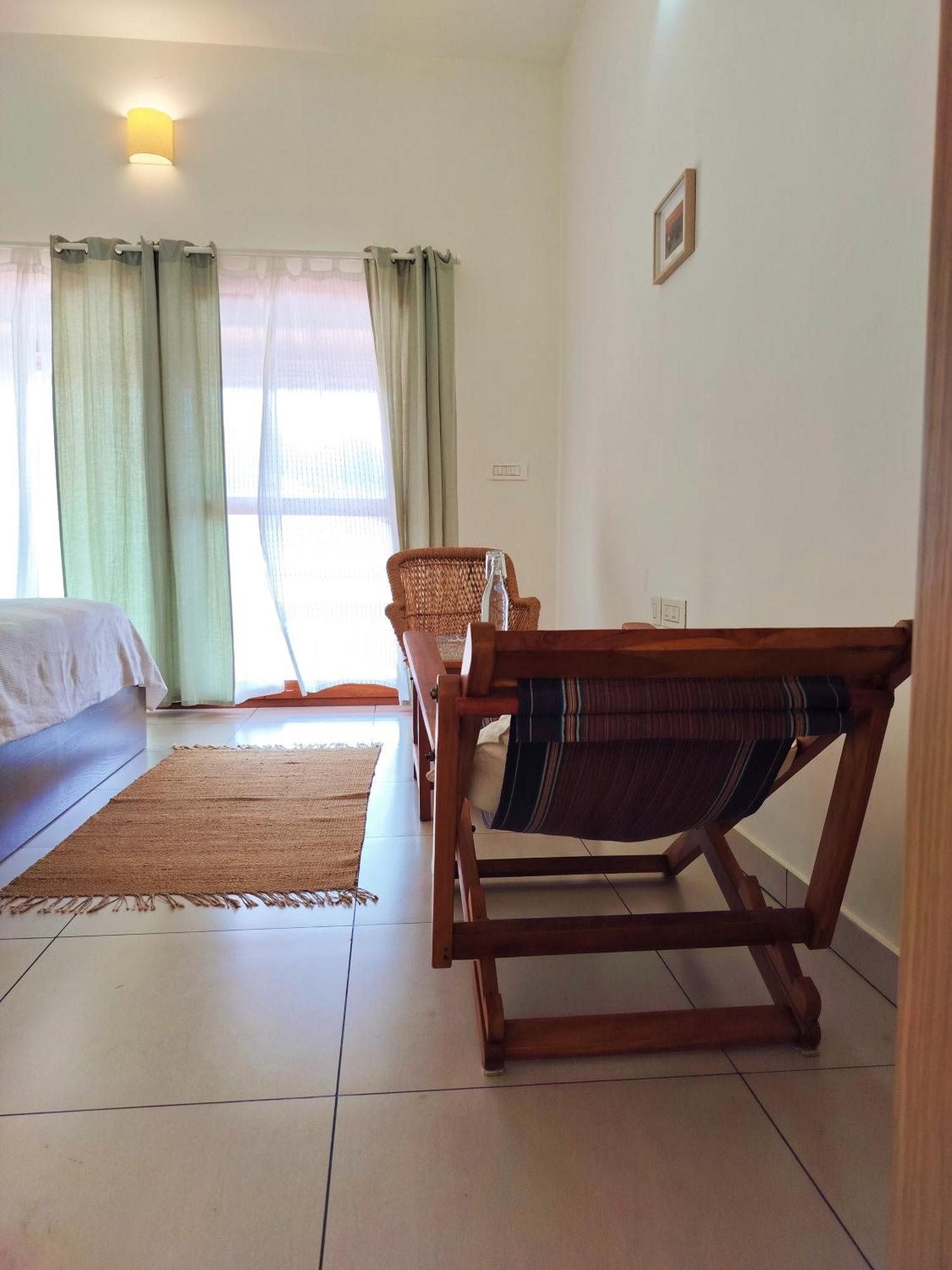 The Ixora - A Boutique Homestay فاركَالا المظهر الخارجي الصورة