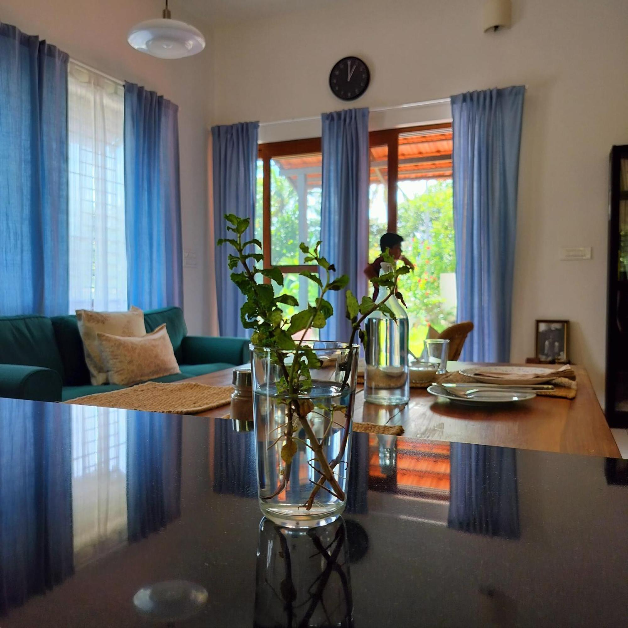 The Ixora - A Boutique Homestay فاركَالا المظهر الخارجي الصورة